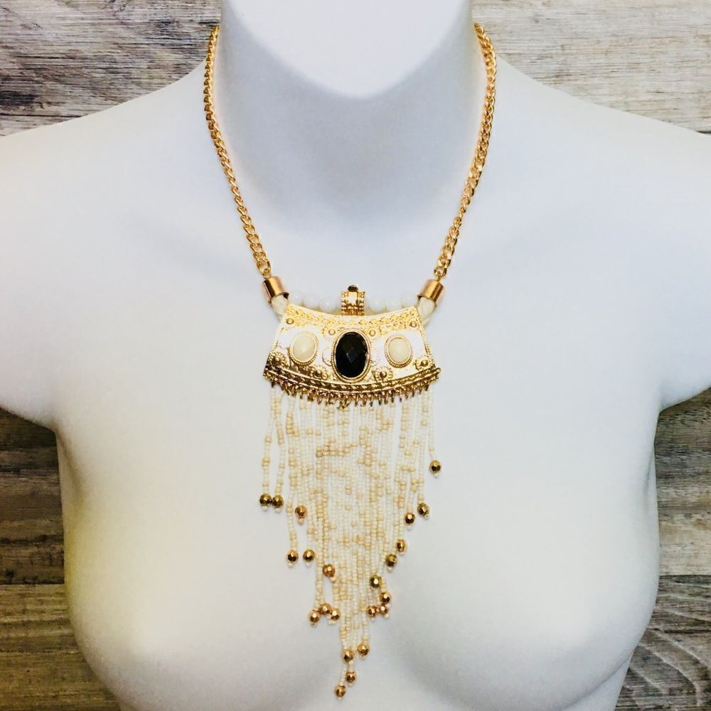 Bohemian tribal style beaded Necklace Gold white 1015